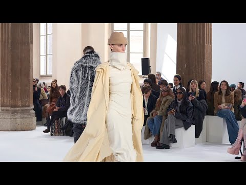 Sportmax | Fall Winter 2025/26 | Milan Fashion Week