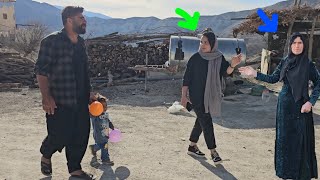 Documentary of nomadic life "Saifullah's love helps wash the carpet and helps Fatima"