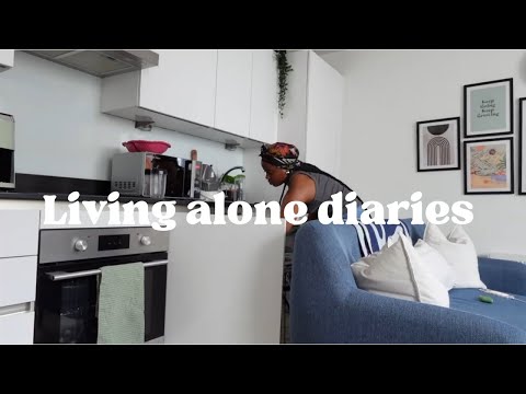 LIVING ALONE DIARIES|FILMING MY FIRST INSTORE CAMPAIGN, SHOPPING, HOLIDAY PREP AND MORE