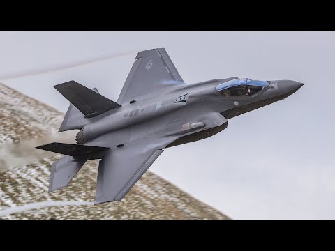 MACH LOOP SCREAMING F-35s -4K