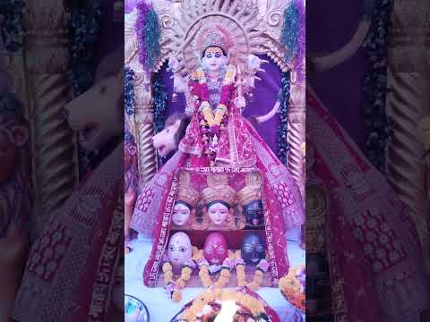 Sarva Mangal Mangalye #music #Divine #maadurga #sheranwali #vaishnodevi #hindufestival #viralshorts