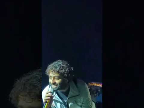 Arijit Singh Live Performance ....Like. Share. Comment. ....#arijit #arijitsingh #arijitsinghlive