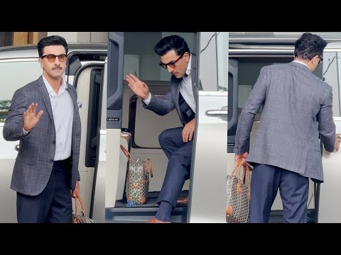 Ranbir Kapoor At Private Airport Kalina | MS shorts