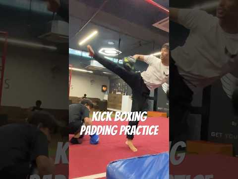 Kick boxing padding practice @FlyzoneFitness #kickboxing #padding #practice #youtubeshorts #joinus