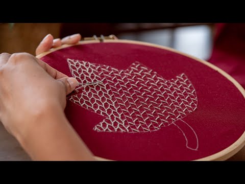 Elegant Leaf Embroidery Pattern - Easy Grid Based Needlework