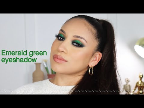 EMERALD GREEN EYESHADOW MAKEUP LOOK