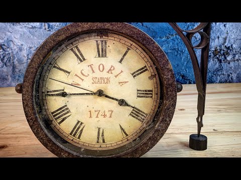 Vintage style Victoria Station clock - Restoration