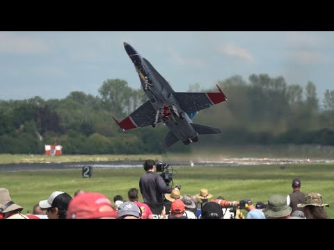 CANADIAN F-18 DEMONSTRATION TEAM DELIVERS BREATHTAKING PERFORMANCE AT RIAT 2024 - 4K