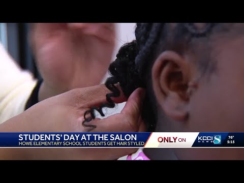 Beauty school: Stylist braids students hair for free at Des Moines elementary