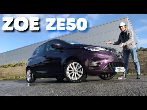 Renault ZOE ZE 50 Full Electric Review (Range Test on Motorway) How Does it Perform?