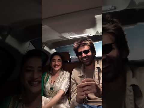 Madhuri Dixit and Karik Aaryan's  dance vibe inside the car#karthikaaryan#madhuridixit