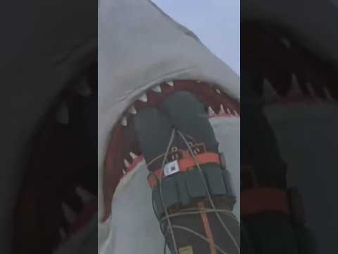 Oh shoot!… that robotic shark tho! 🎬 Cruel Jaws (1995)