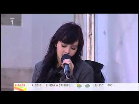 Ewa Farna - "Ty Jsi Král" (Dobré Ráno - 01.09.2010)