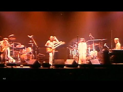 Genesis - Los Endos 1976 Live Video Sound HQ