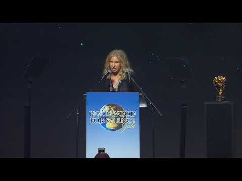 Barbra Streisand Accepts UCLA’s Institute of the Environment and Sustainability Award