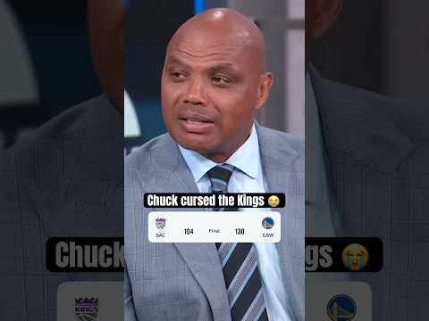 Shaq throwing money at Chuck 😂