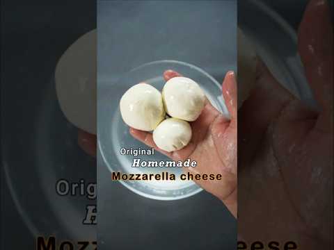 Home made mozzarella cheese 🫕.  SUBSCRIBE for more ​@Theapron41 #shorts #mozzarella