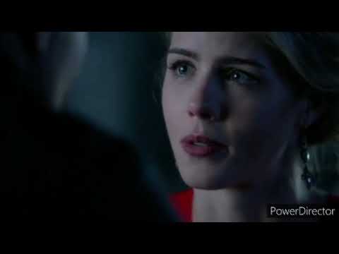 Oliver and Felicity- just a kiss ( arrow)