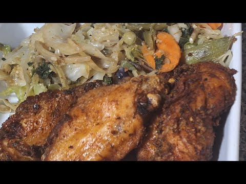 (#WONDERTWINZACTIVATED )COOKING FRIED cabbage/chicken & chili!  DINNER FOR 2 DAYS!!