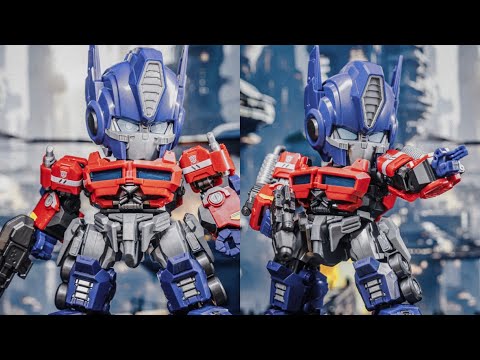 New Transformers Trumpeter Optimus Prime action figure in hand images by notrab