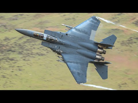 MACH LOOP A RARE VISIT FROM F-15s - 4K