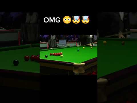 Snooker shots| viral trick shots| satisfying trick shots #snookerplayer #8ballpool #eightball #cueb