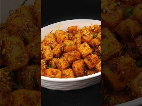 Potato Fry Recipe | Aloo Fry Recipe | Urulaikilangu Varuval | Potato Recipe| Best Side Dish for Rice