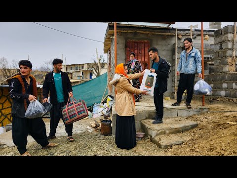 Nomadic Life _ Nomadic Children Rest in the City _ A Heartwarming Journey in the Nomadic Winter 🌧️🏕️