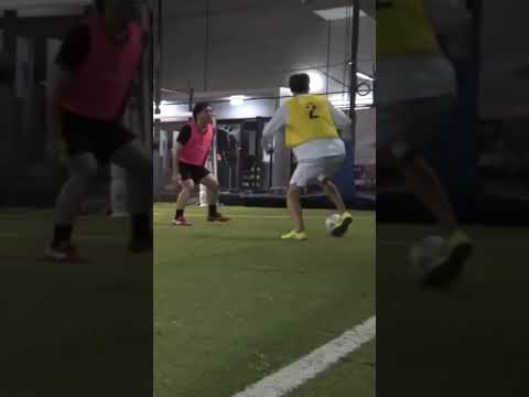 シュートの後にコレやったら相手こけるよ #soccer#football#futsal#shorts