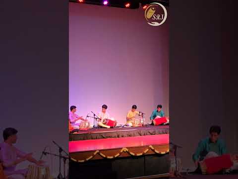 Hindustani-Carnatic Fusion Lehra - Tukras #mridangam #tabla #tablashorts #fusionmusic