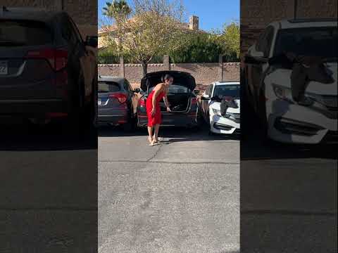 Lazy Car Parker Gets Instant Karma!