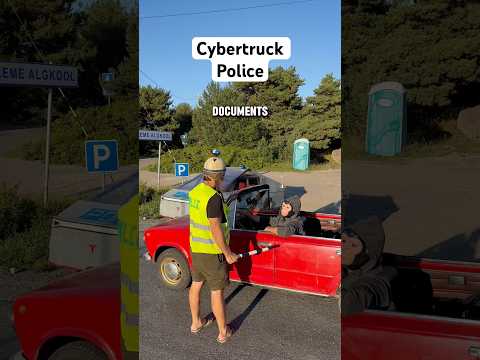 Cyber Police🚔 🐵 #cybertruck #tesla #comedyshorts #funnyvideo