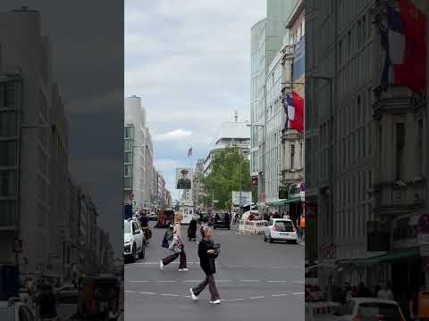 Berlin Check Point Charlie #germany #berlin #checkpointcharlie  #traveling