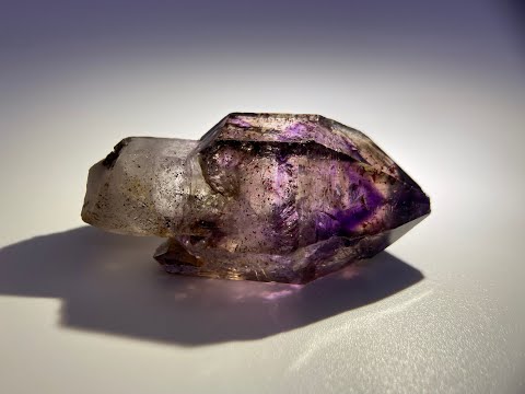 Shangaan Amethyst Scepter, Rocks and Crystals, Healing Crystals from Zambezi Valley, Zimbabwe