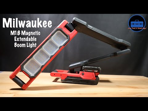 Milwaukee M18 Magnetic Extendable Light