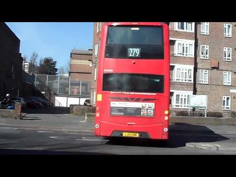 Wright Pulsar Gemini DB300 Arriva DW525 LJ13CDK on 279 with a Reversing While U-Turn at Manor House