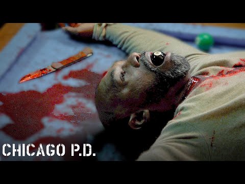 Hunt for Dirty Cops Takes a Devastating Turn | Chicago PD