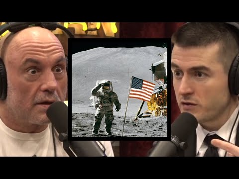 Joe Rogan & Lex Fridman talk about Moon landing conspiracy