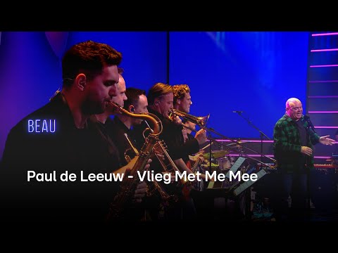 Paul de Leeuw sluit de uitzending feestelijk af met 'Vlieg Met Me Mee' | BEAU