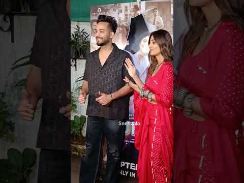 Elvish Yadav Systum With Shilpa Shetty At Sukhee movie screening #elvishyadav #sukhee