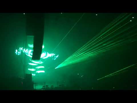 The Chemical Brothers - Hey Boy Hey Girl (live in Moscow 7.06.2019)