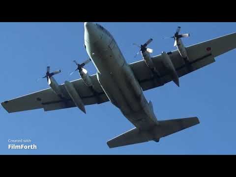 入間基地航空祭　プロペラ機帰投