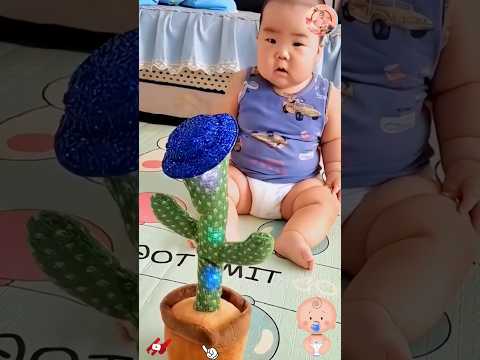 Talking cactus and baby playing 🌵🤣 || cactus dancing || #cute #smile #shorts