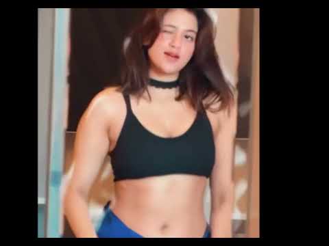 Anjali Arora showed sensuous dance on Nora Fatehi's song / Anjali Arora bold dance