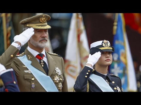 Homenaje a los caídos por España. Desfile del 12 de octubre