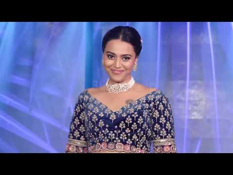 Soha Ali Khan, Swara Bhaskar and Other Divas Walks On Ramp At The Wedding Junction Show