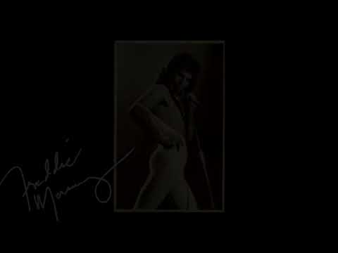 Freddie Mercury - Dancing in the street [Unreleased track under the name Larry Lurex]