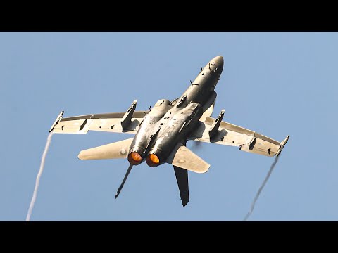 FINNISH AIR FORCE F-18 HORNET GROWLS OVER THE SKIES OF SANICOLE AIRSHOW 2024 - 4K