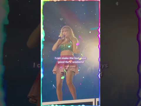 Watch as Taylor Swift performs Blank Space