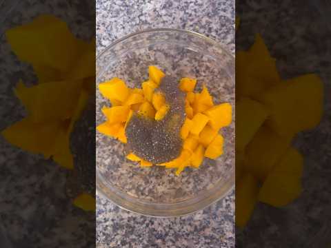 Its mango season🤗mango chia pudding with coconut milk #shorts #viral #trending #food